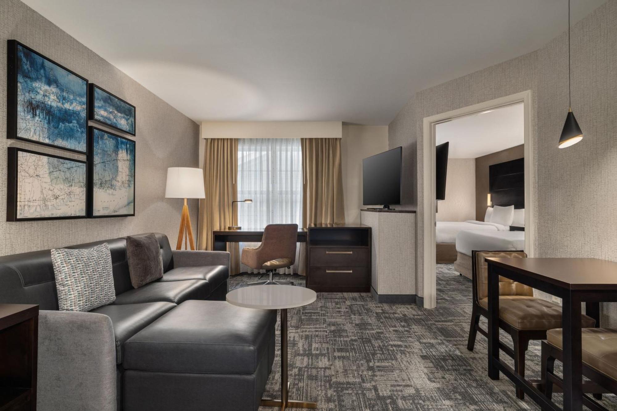 Residence Inn By Marriott Long Island Islip/Courthouse Complex Central Islip Bagian luar foto