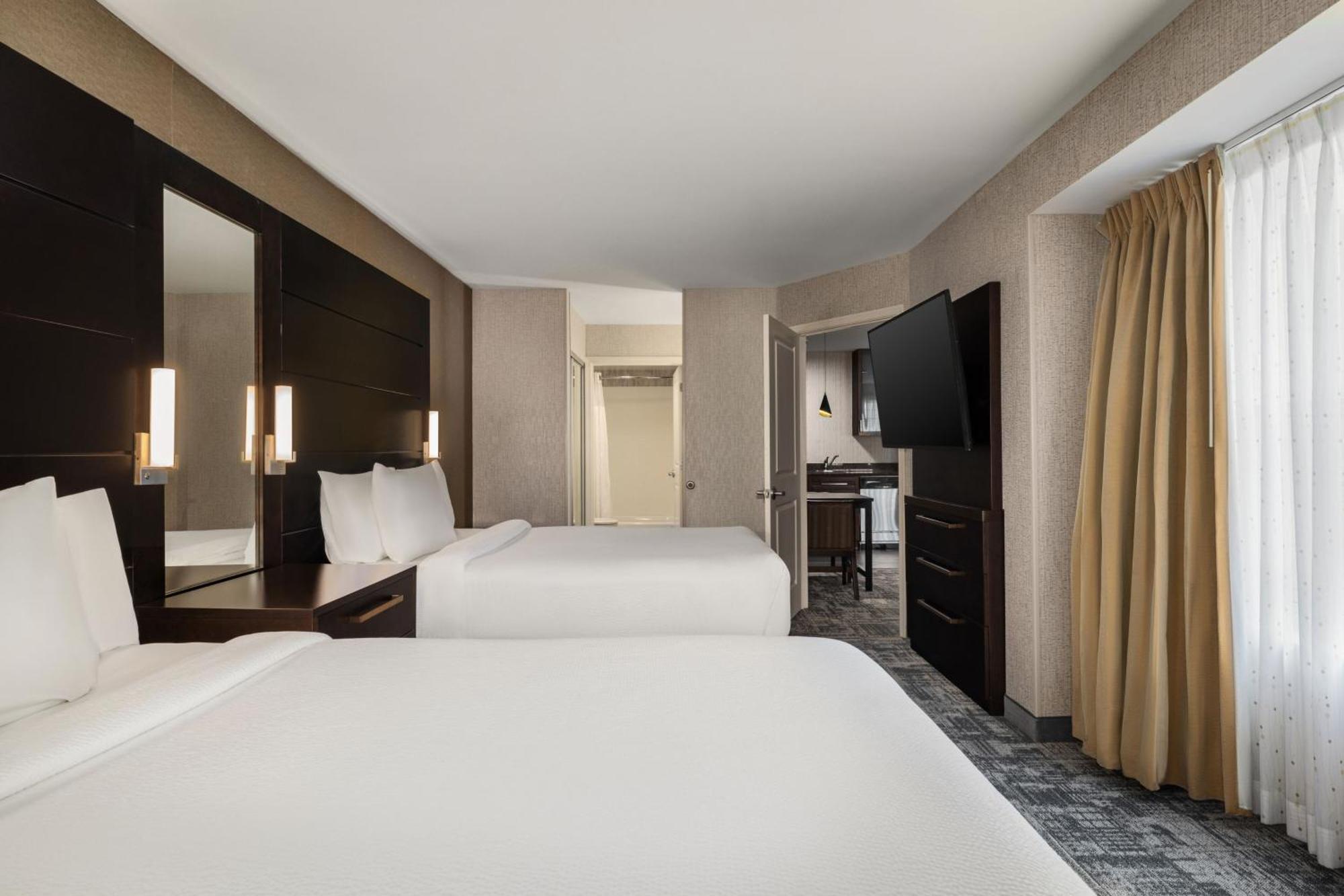 Residence Inn By Marriott Long Island Islip/Courthouse Complex Central Islip Bagian luar foto
