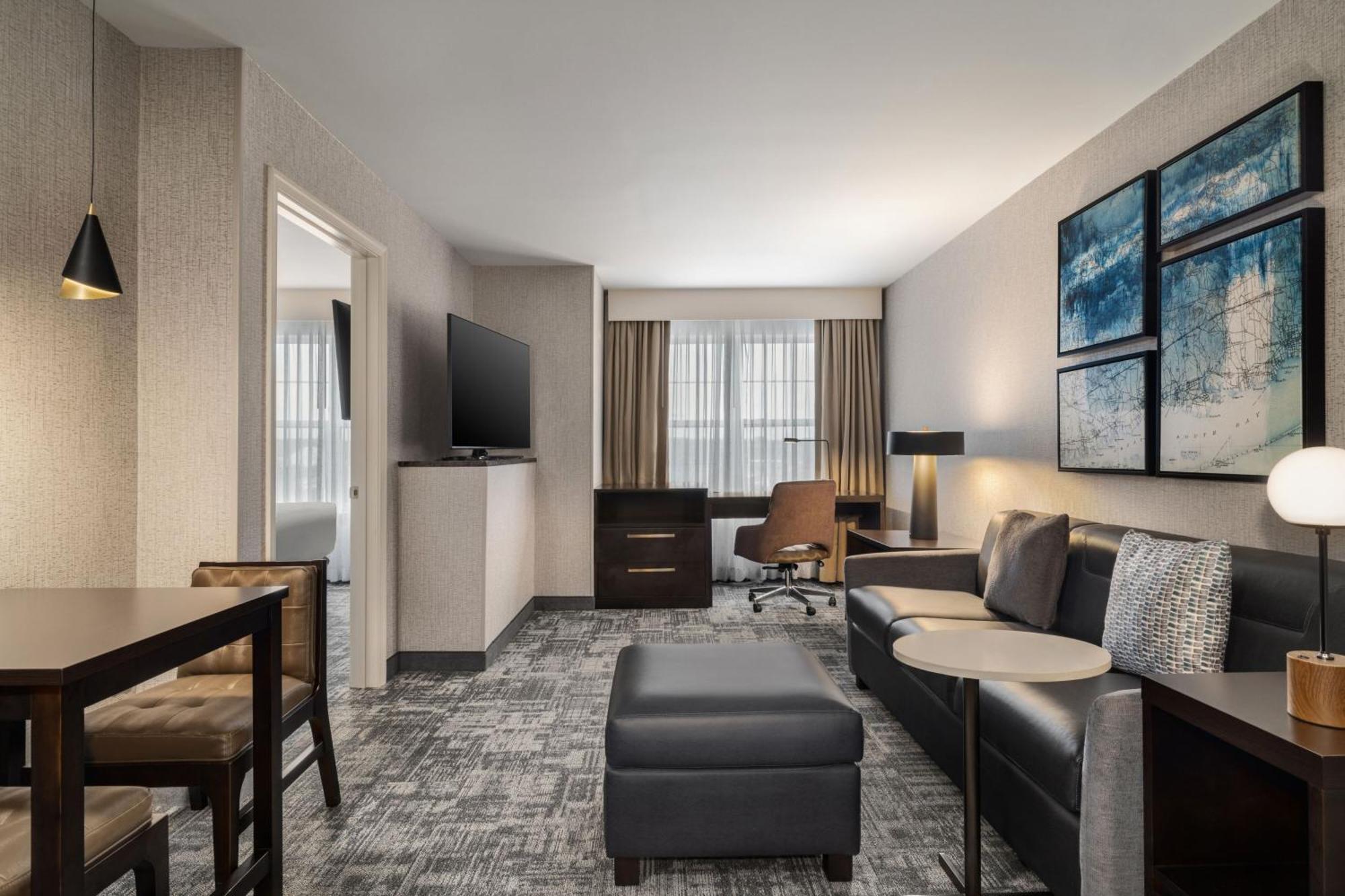 Residence Inn By Marriott Long Island Islip/Courthouse Complex Central Islip Bagian luar foto