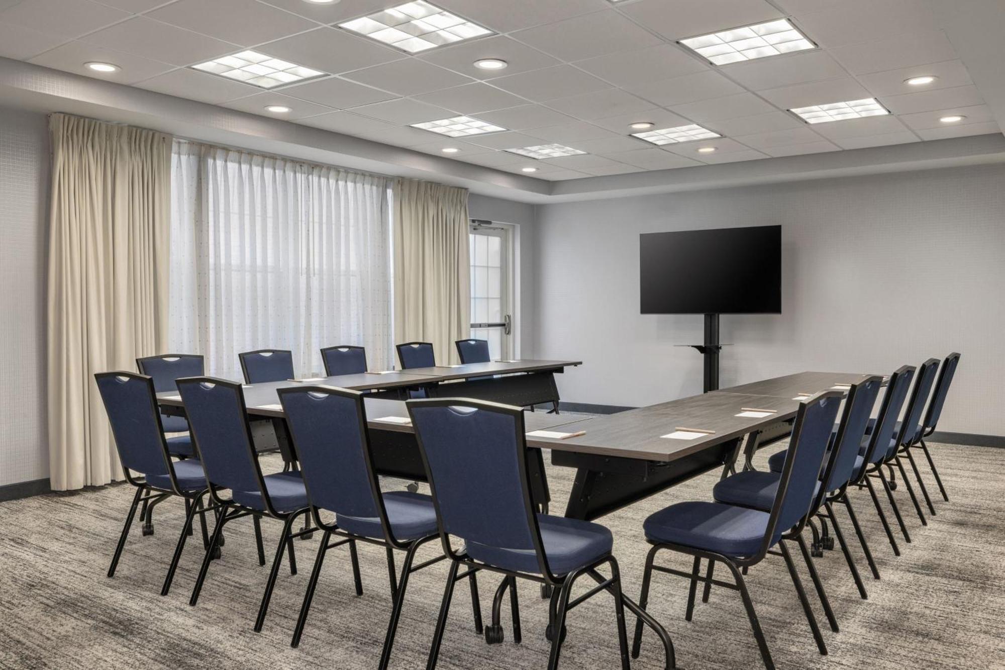 Residence Inn By Marriott Long Island Islip/Courthouse Complex Central Islip Bagian luar foto