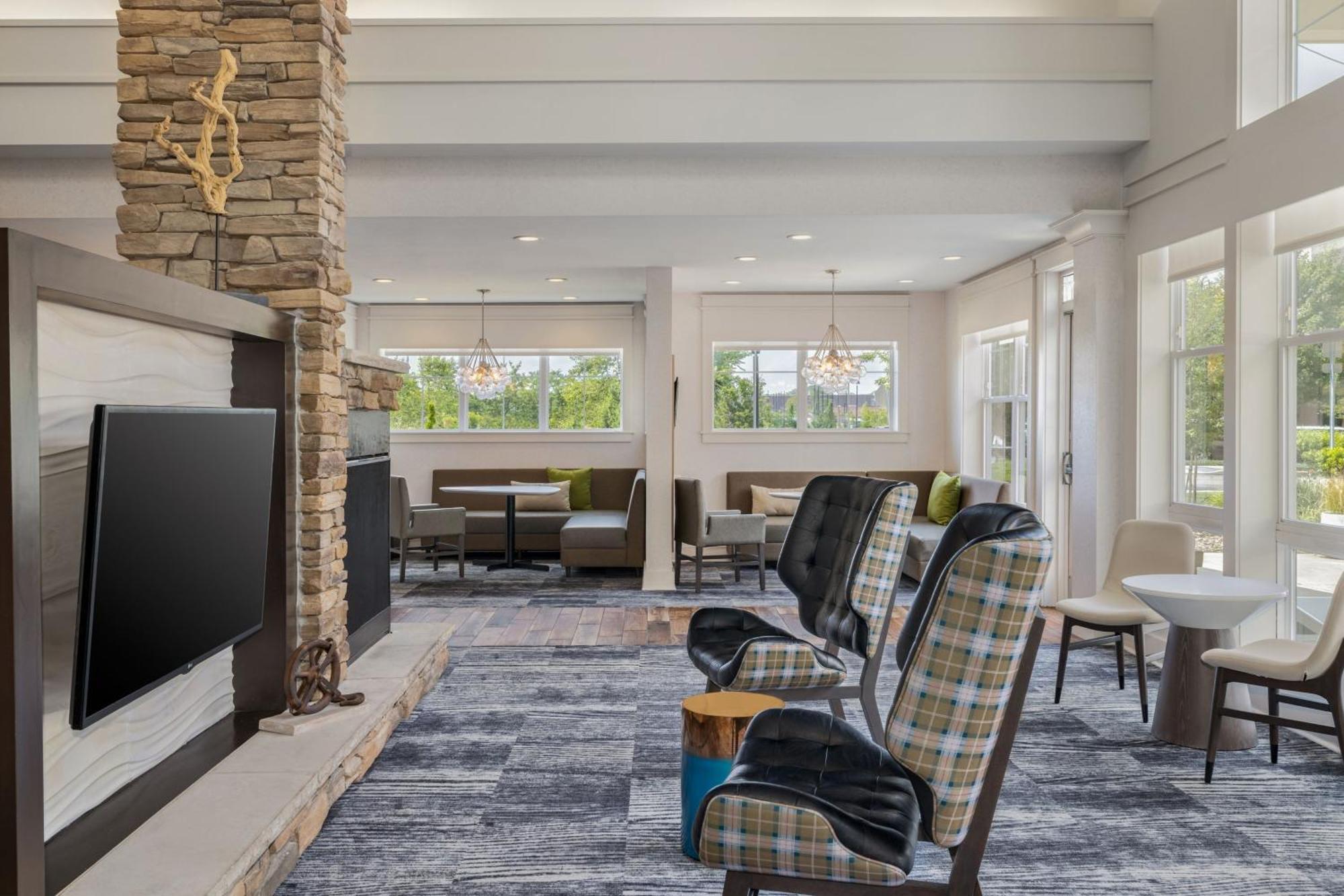 Residence Inn By Marriott Long Island Islip/Courthouse Complex Central Islip Bagian luar foto